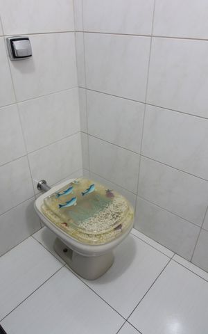 Casa para alugar com 100m², 2 quartos e 2 vagasBanheiro da Suíte 2