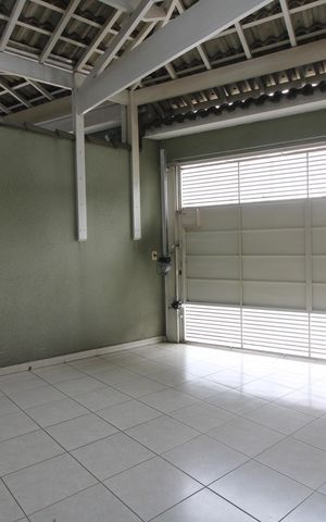 Casa para alugar com 100m², 2 quartos e 2 vagasgaragem