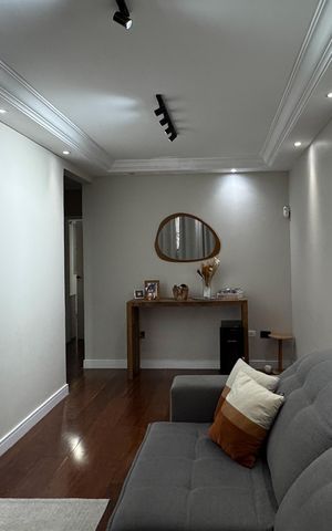 Casa à venda com 203m², 3 quartos e 2 vagas Casa à venda com 203m², 3 quartos e 2 vagasSala