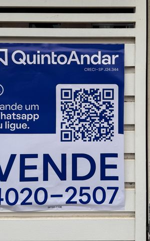 Casa à venda com 203m², 3 quartos e 2 vagas Casa à venda com 203m², 3 quartos e 2 vagasPlaca