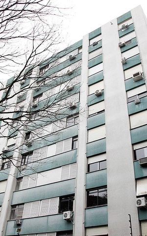Apartamento à venda com 93m², 3 quartos e 1 vagaFachada