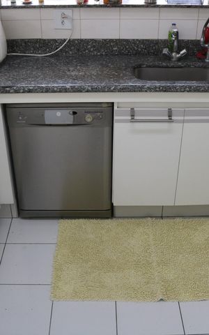 Casa para alugar com 280m², 3 quartos e 4 vagasCozinha 1