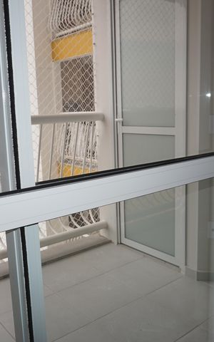 Apartamento para alugar com 82m², 2 quartos e 1 vagaVaranda