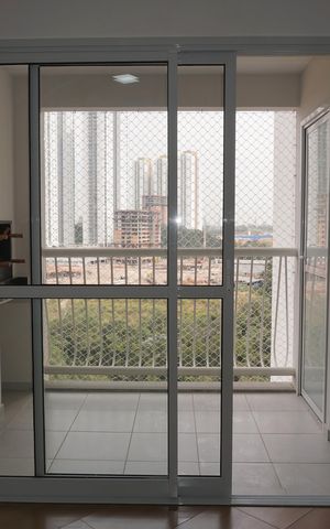 Apartamento para alugar com 82m², 2 quartos e 1 vagaVaranda