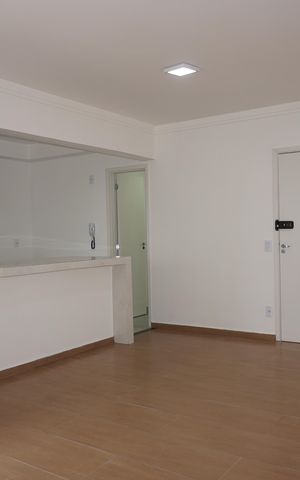 Apartamento para alugar com 82m², 2 quartos e 1 vagaSala