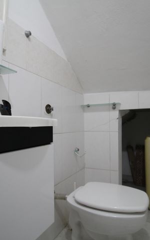 Casa para alugar com 168m², 4 quartos e 1 vagaLavabo