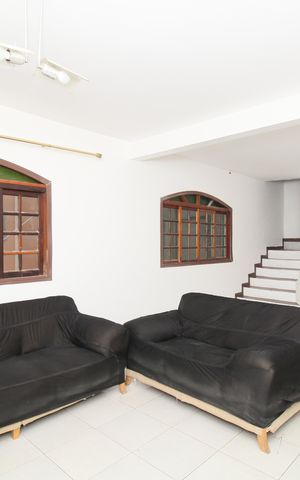 Casa para alugar com 168m², 4 quartos e 1 vagaSala