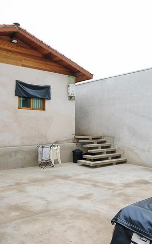 Casa para alugar com 200m², 3 quartos e 3 vagasQuintal