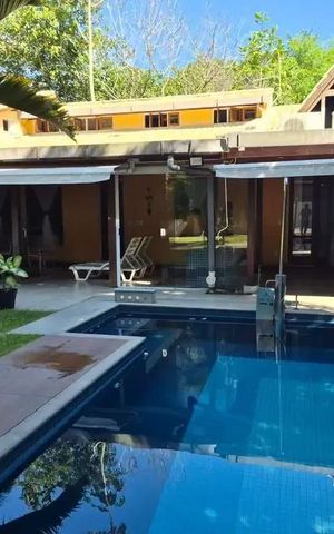Casa de condomínio à venda com 519m², 4 quartos e 2 vagasÁrea externa