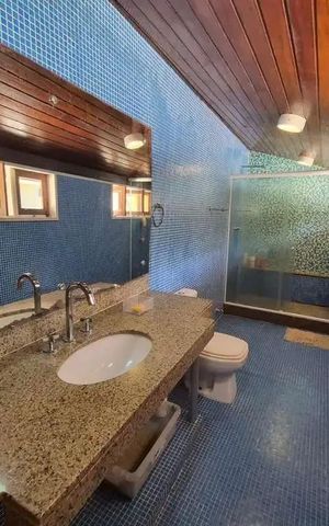 Casa de condomínio à venda com 519m², 4 quartos e 2 vagasBanheiro