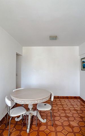 Apartamento para alugar com 66m², 2 quartos e sem vagaSala