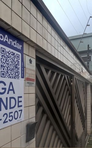 Casa para alugar com 174m², 3 quartos e 2 vagasFachada | Adesivo/Placa Quintoandar instalado 