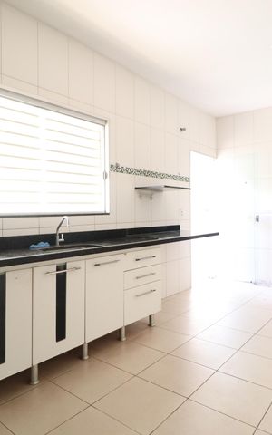 Casa para alugar com 170m², 5 quartos e 4 vagasCozinha