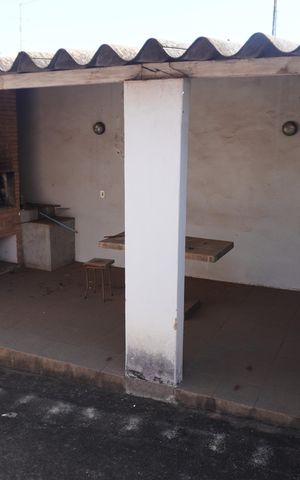 Casa para alugar com 600m², 3 quartos e sem vagaÁrea de Serviço