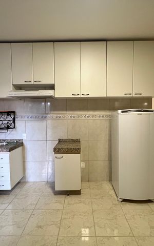 Casa à venda com 186m², 2 quartos e 2 vagas Casa à venda com 186m², 2 quartos e 2 vagasCozinha