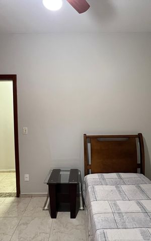 Casa à venda com 186m², 2 quartos e 2 vagas