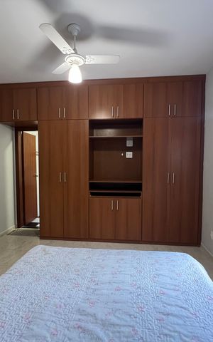 Casa à venda com 186m², 2 quartos e 2 vagas