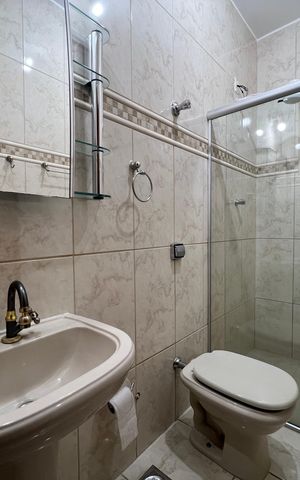 Casa à venda com 186m², 2 quartos e 2 vagas