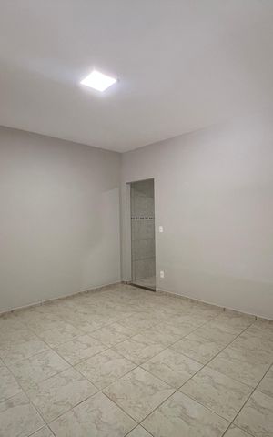 Casa à venda com 186m², 2 quartos e 2 vagas Casa à venda com 186m², 2 quartos e 2 vagasSala