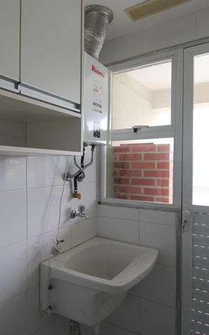 Apartamento à venda com 66m², 3 quartos e 1 vagaÁrea de serviço