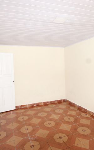 Casa para alugar com 80m², 2 quartos e 1 vagaQuarto 1