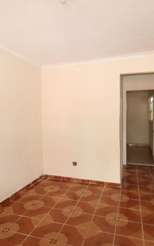 Casa para alugar com 80m², 2 quartos e 1 vagaSala