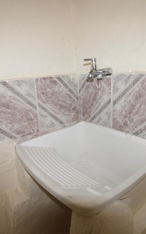 Casa para alugar com 80m², 2 quartos e 1 vagaÁrea de Serviço