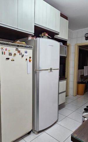 Apartamento para alugar com 170m², 3 quartos e 2 vagas Apartamento para alugar com 170m², 3 quartos e 2 vagasCozinha