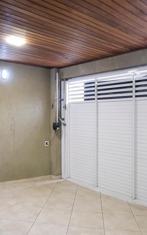Casa à venda com 127m², 3 quartos e 2 vagasGaragem