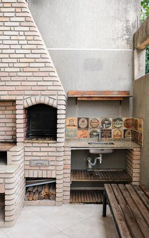 Casa à venda com 127m², 3 quartos e 2 vagasQuintal