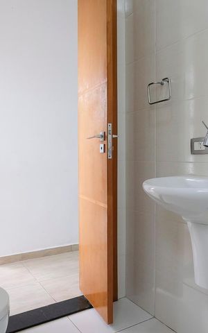 Casa à venda com 127m², 3 quartos e 2 vagasBanheiro social