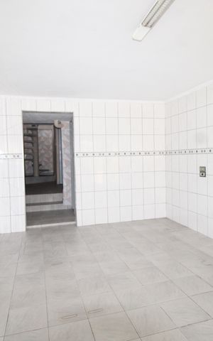Casa à venda com 50m², 3 quartos e 2 vagasCozinha