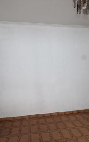 Casa à venda com 50m², 3 quartos e 2 vagasSala