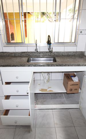 Casa à venda com 50m², 3 quartos e 2 vagasCozinha