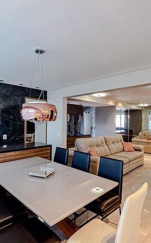 Apartamento para alugar com 127m², 3 quartos e 2 vagasVaranda