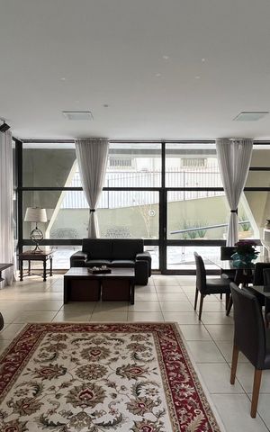 Apartamento à venda com 117m², 3 quartos e 1 vaga Apartamento à venda com 117m², 3 quartos e 1 vagaÁrea comum
