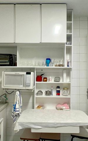 Apartamento à venda com 117m², 3 quartos e 1 vaga Apartamento à venda com 117m², 3 quartos e 1 vagaCozinha