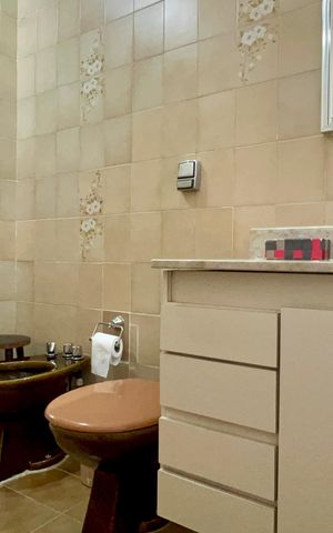 Apartamento à venda com 117m², 3 quartos e 1 vaga Apartamento à venda com 117m², 3 quartos e 1 vagaBanheiro da Suíte