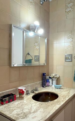 Apartamento à venda com 117m², 3 quartos e 1 vaga Apartamento à venda com 117m², 3 quartos e 1 vagaBanheiro da Suíte