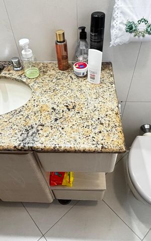 Apartamento à venda com 115m², 3 quartos e 2 vagas Apartamento à venda com 115m², 3 quartos e 2 vagasBanheiro da Suíte