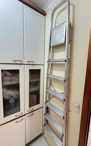 Apartamento à venda com 115m², 3 quartos e 2 vagas Apartamento à venda com 115m², 3 quartos e 2 vagasÁrea de Serviço - Despensa