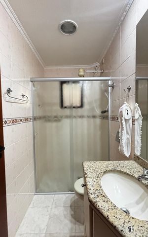 Apartamento à venda com 115m², 3 quartos e 2 vagas Apartamento à venda com 115m², 3 quartos e 2 vagasBanheiro