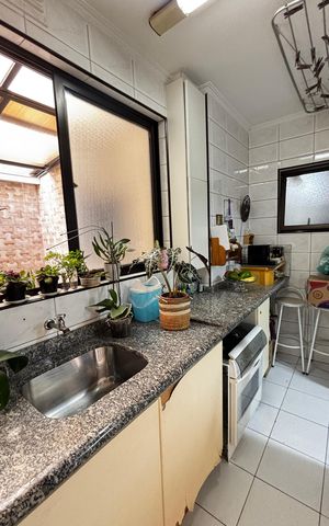 Apartamento à venda com 115m², 3 quartos e 2 vagas Apartamento à venda com 115m², 3 quartos e 2 vagasÁrea de Serviço