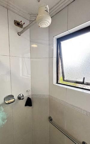 Apartamento à venda com 115m², 3 quartos e 2 vagas Apartamento à venda com 115m², 3 quartos e 2 vagasBanheiro da Suíte