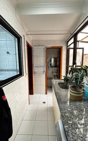 Apartamento à venda com 115m², 3 quartos e 2 vagas Apartamento à venda com 115m², 3 quartos e 2 vagasÁrea de Serviço