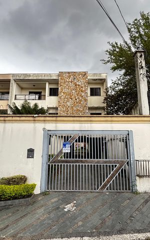 Apartamento à venda com 115m², 3 quartos e 2 vagas Apartamento à venda com 115m², 3 quartos e 2 vagasFachada