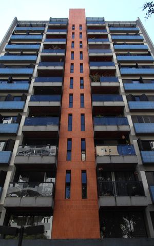 Apartamento à venda com 115m², 2 quartos e 2 vagasFachada do Prédio