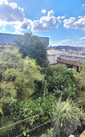 Casa para alugar com 100m², 2 quartos e 1 vaga Casa para alugar com 100m², 2 quartos e 1 vagaVista