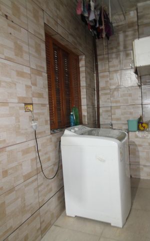 Casa para alugar com 63m², 2 quartos e 1 vagaÁrea de Serviço
