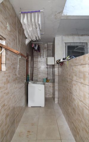 Casa para alugar com 63m², 2 quartos e 1 vagaÁrea de Serviço